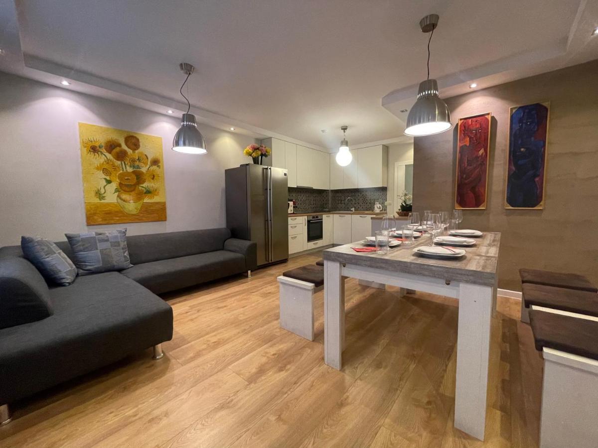 Luxury Apartments In Top City Center Varna 2 Exterior foto